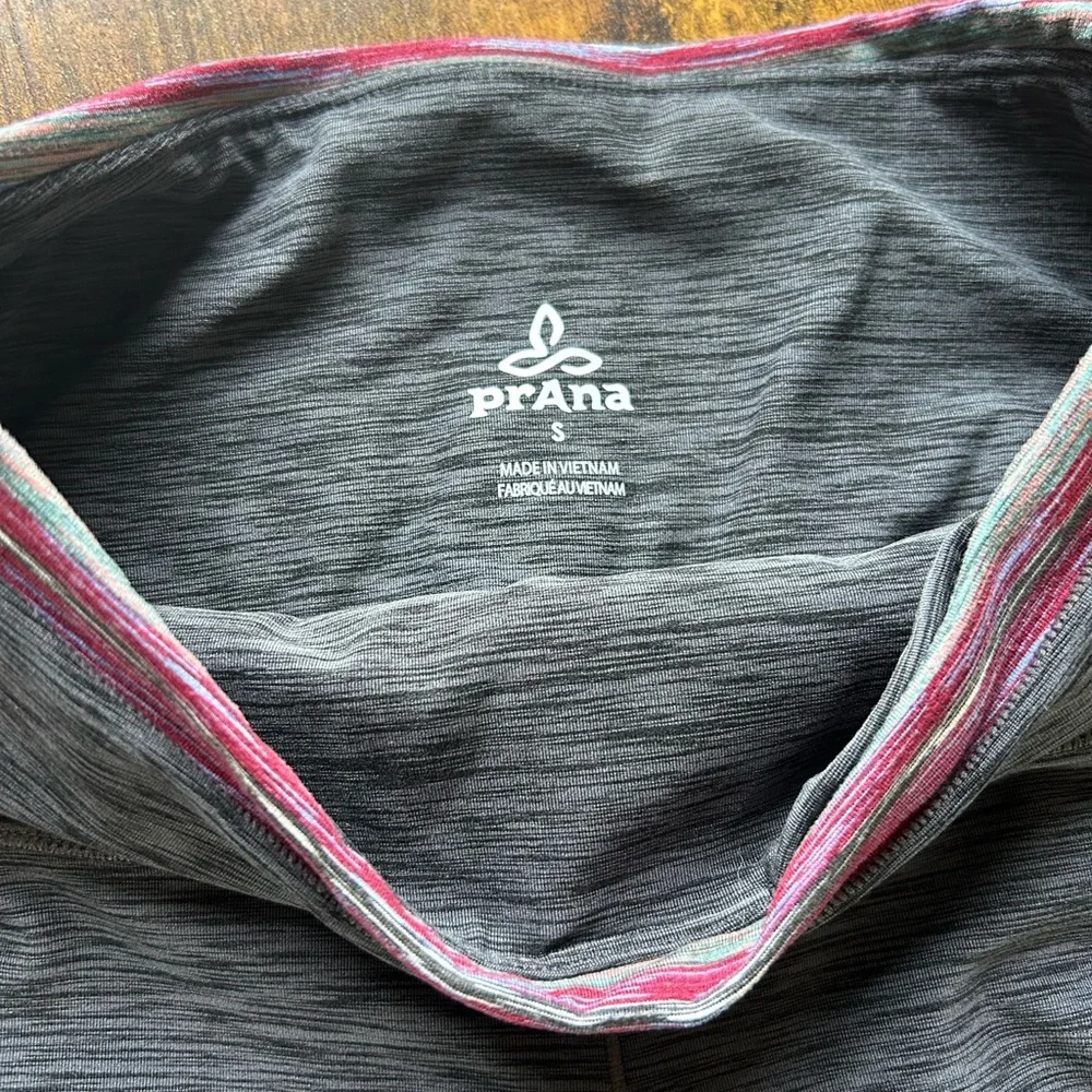Prana women’s Gray and Multicolor Leggings